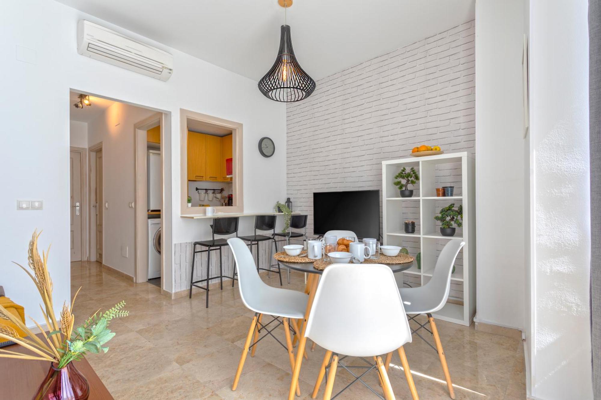 Precioso Apartamento En Pleno Centro By Rent Me Malaga Exterior photo